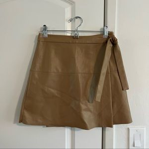 Aritzia Wilfred Free Spurlock Skirt